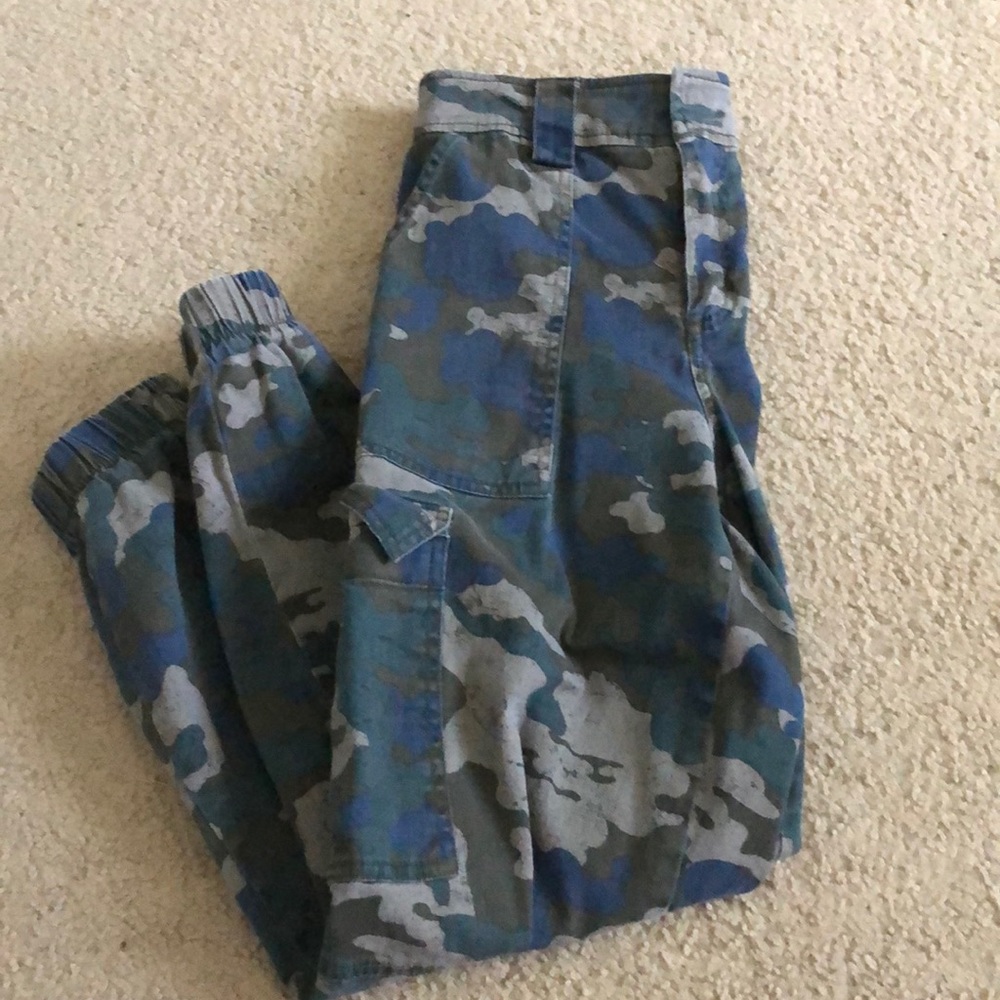 Camo cargo pants